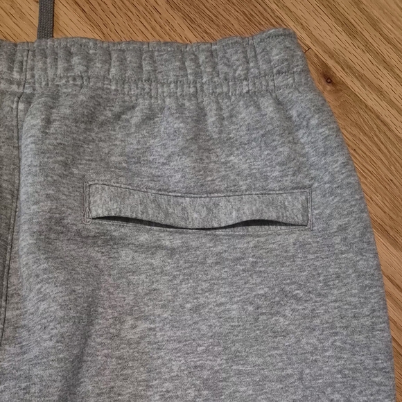 NEW Nike Men's Large Light Gray Solo Swish Joggers NWT - Picture 7 of 7